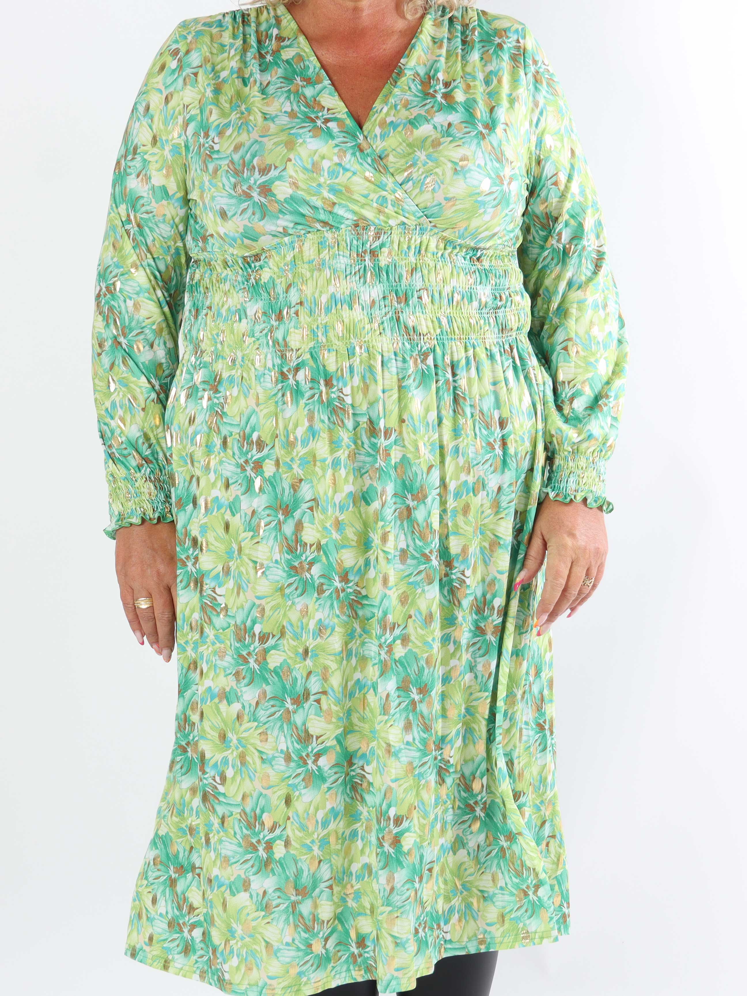 Pams Floral Midi L/S - Elastisk plus size kjole i krølfrit stof